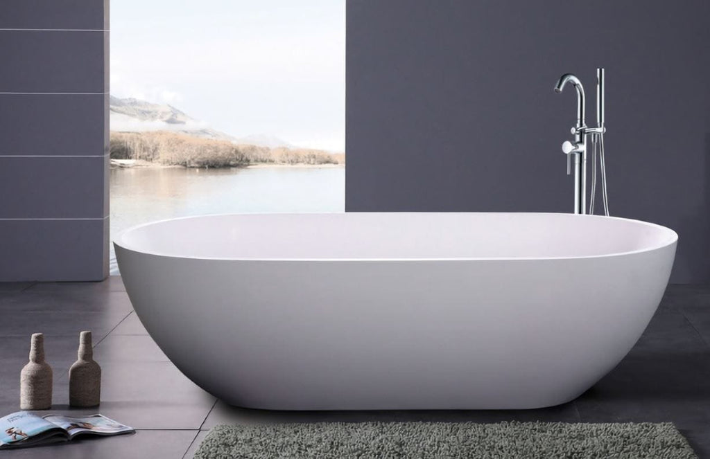 Gloss White Freestanding Bath