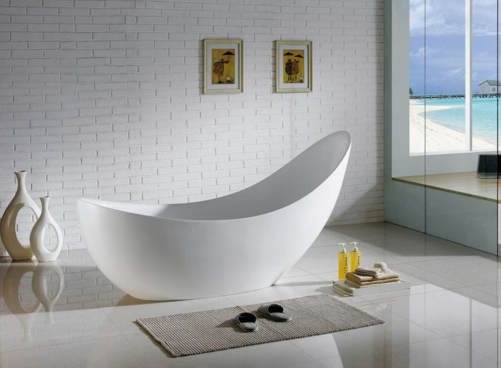 Gloss White Freestanding Bath